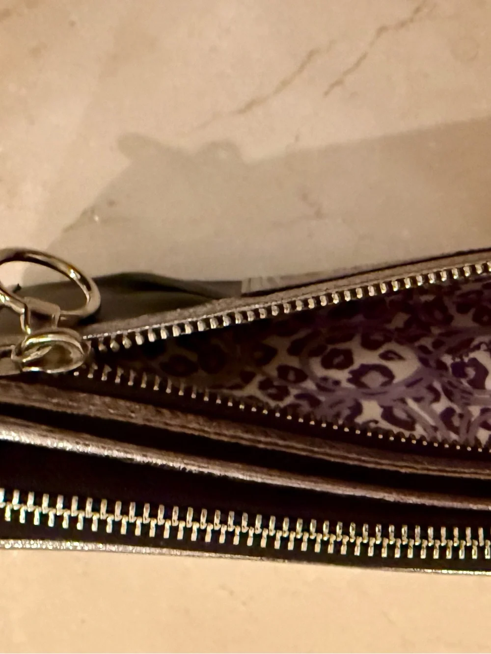 NWOT Coach Poppy Black Silver Leather Zip Around Wallet Wristlet
